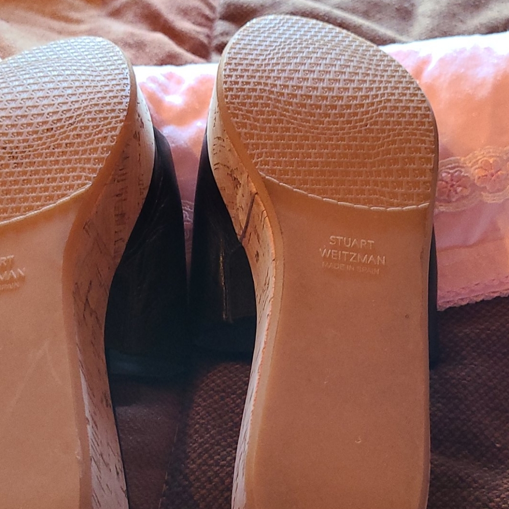 Sandals - Picture 3 of 3